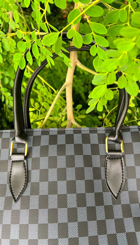 Crosshatch Grey